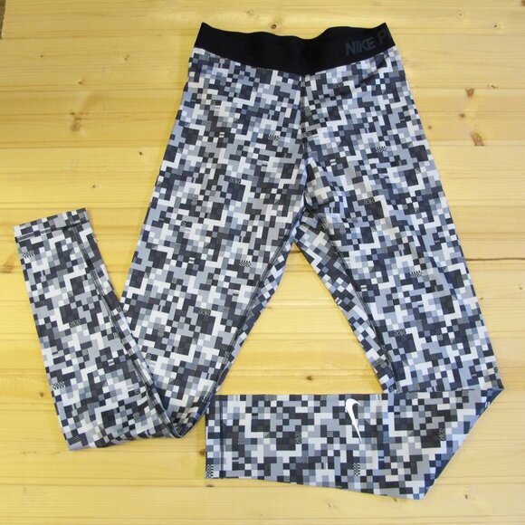 🛍️ Nike Pro Hyperwarm B&W Pixel Print Leggings Tights - Picture 1 of 6